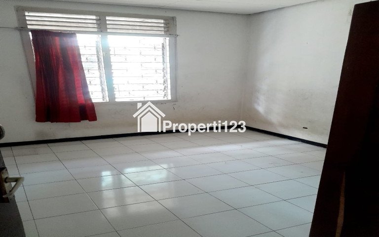 Jual Rumah Salemba Jakarta Pusat - 4
