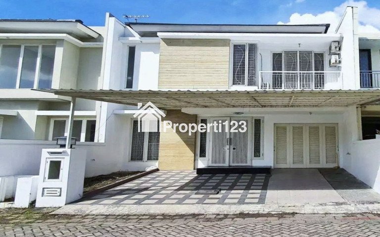 RUMAH MURAH LINGKUNGAN ELIT MANYAR KERTAJAYA SURABAYA - 1