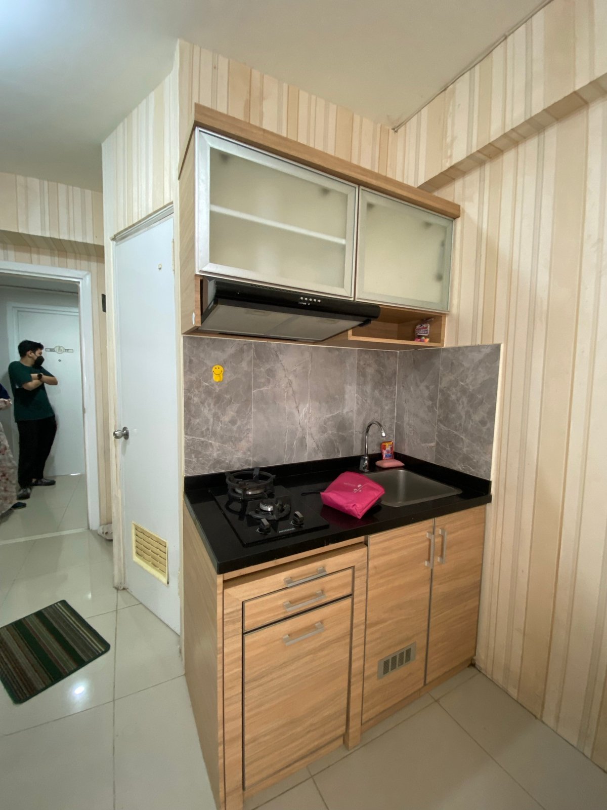 The green pramuka city 2 kamar furnish sewa per Bulan - 2