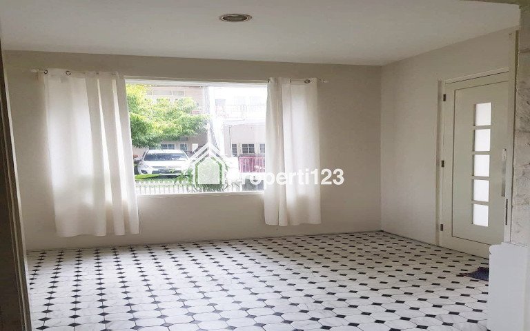 JUAL CEPAT RUMAH MURAH VILLA VALENSIA PAKUWON INDAH SURABAYA - 3