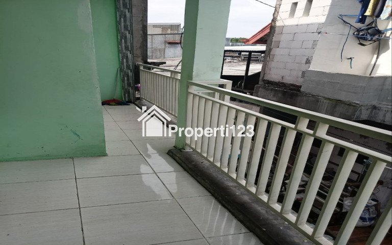 RUMAH MURAH 200JT DI LEBAK GADING KENJERAN - 1