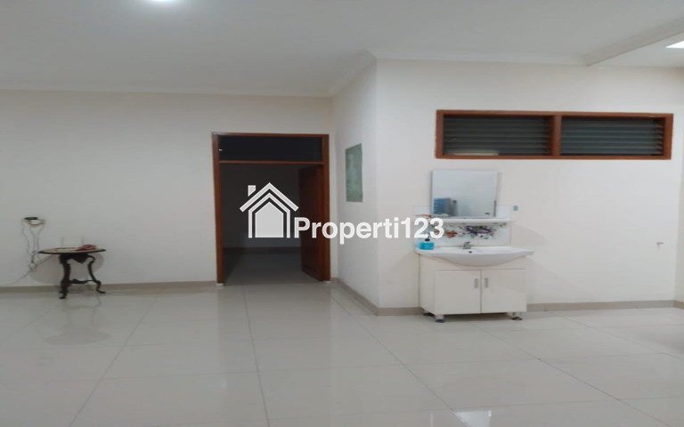 Rumah Terawat Siap Huni - 6