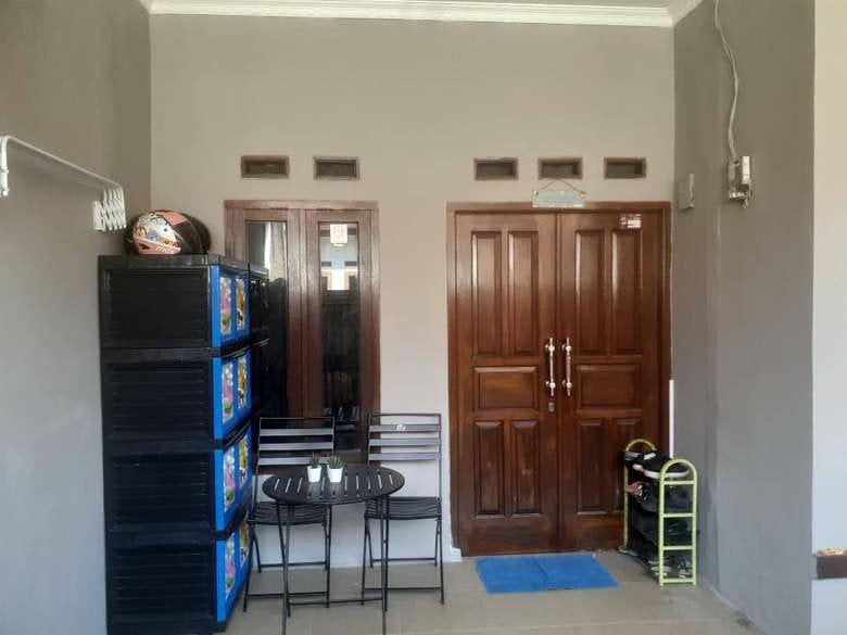 Rumah Murah Siap Huni dan lokasi strategis dengan LB 45 m, LT 72 m, serta bersertifikat SHM - 22