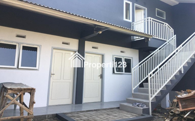 SISA 1 UNIT SAJA ! RUMAH MURAH SIAP HUNI DI TASIKMADU - ADA YANG UNIK DISINI - 1