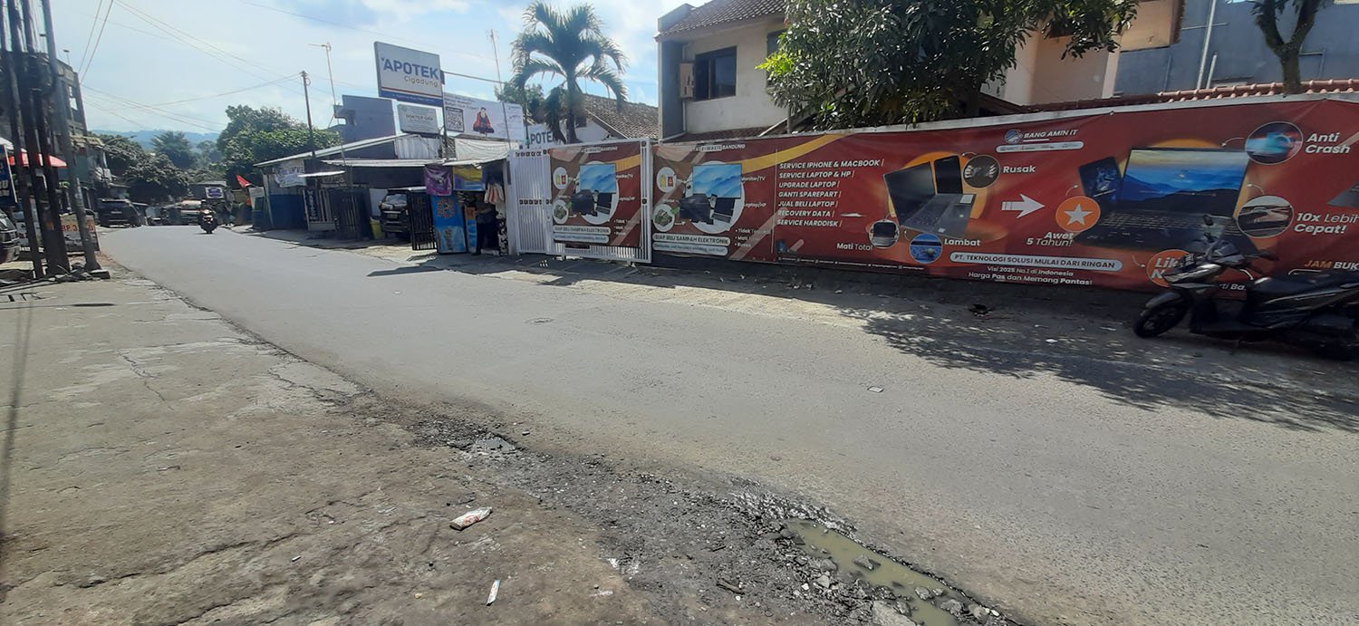 KOST-KOSTAN EKSLUSIF 8 KAMAR MAIN ROAD CIGADUNG BANDUNG - 28