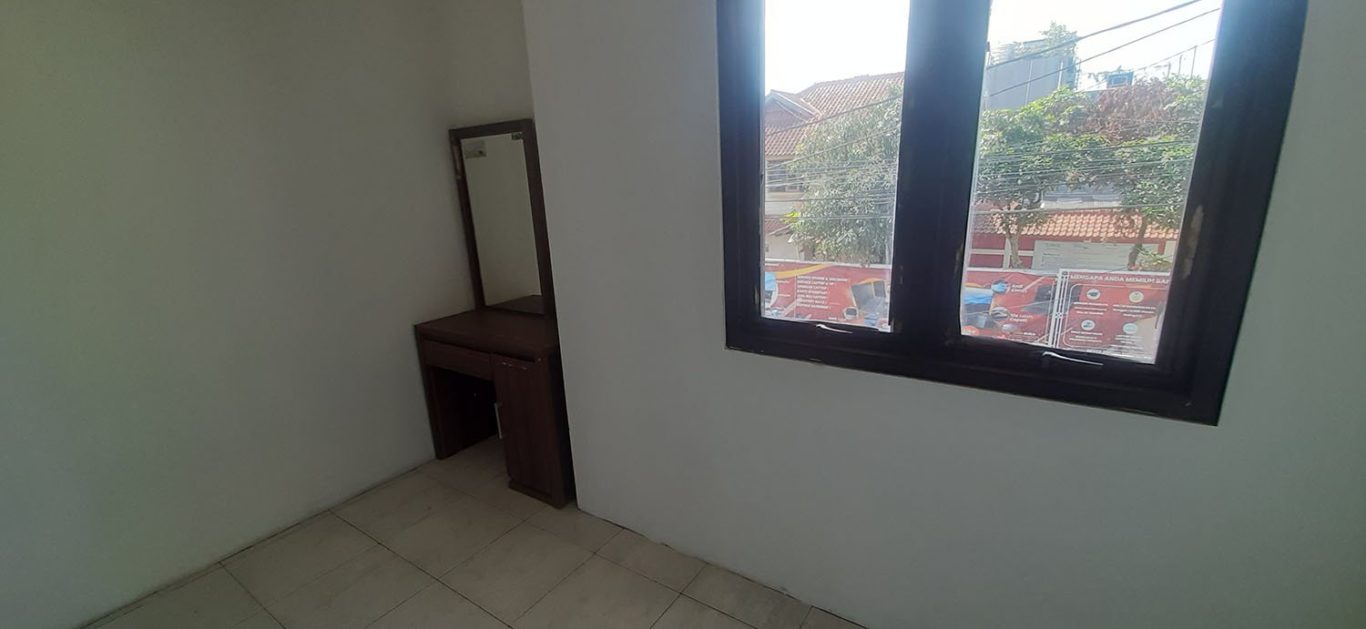 KOST-KOSTAN EKSLUSIF 8 KAMAR MAIN ROAD CIGADUNG BANDUNG - 14