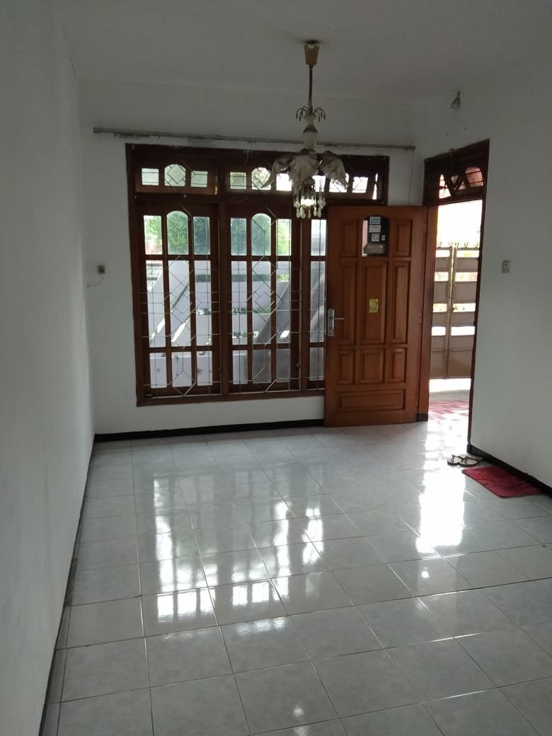 RUMAH MURAH 2 LANTAI DI MANGLIAWAN DEKAT GERBANG TOL PAKIS - 3