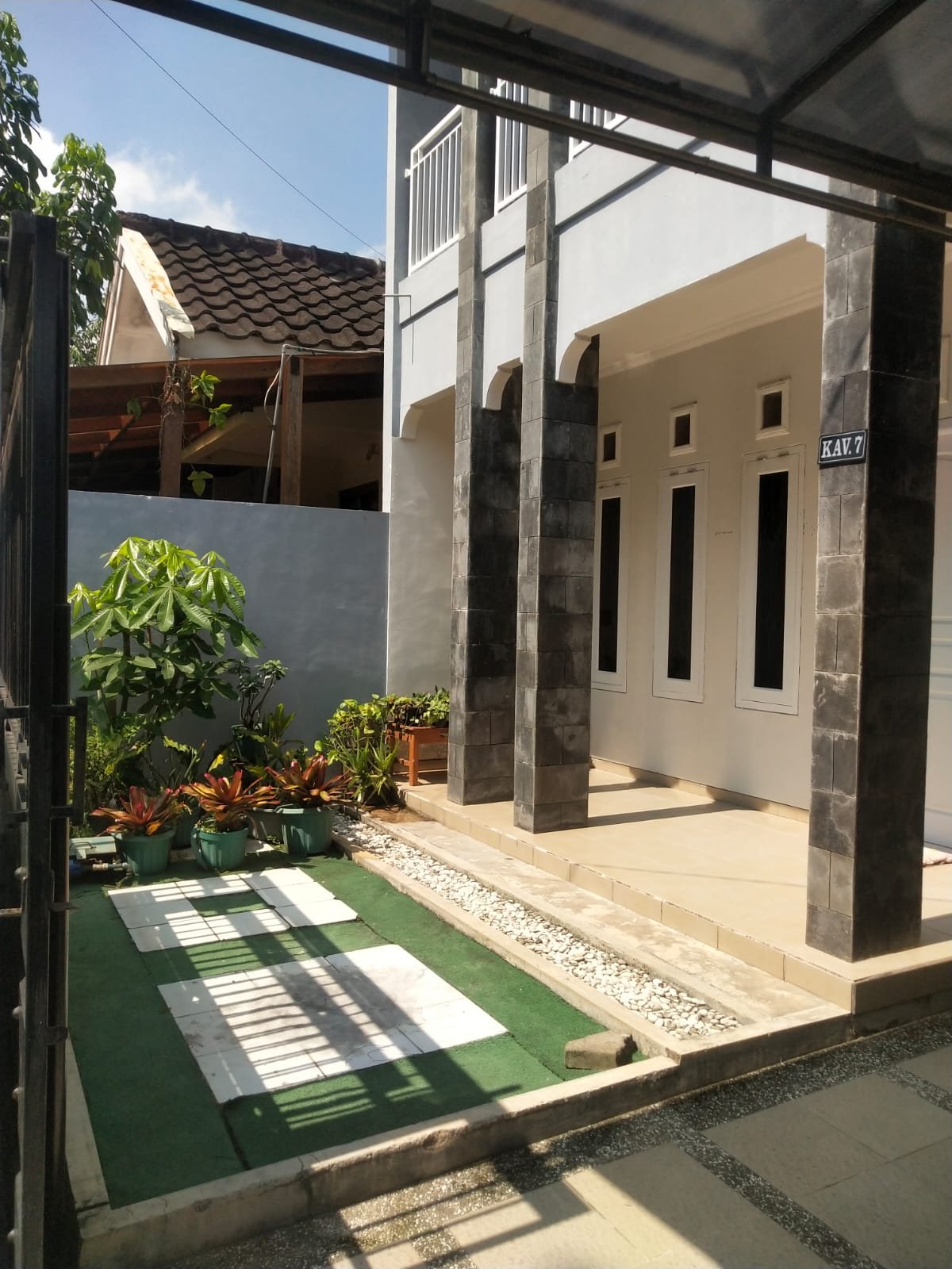 TURUN HARGA - RUMAH 2 LANTAI FURNISHED SIAP HUNI TUNGGULWULUNG - 6