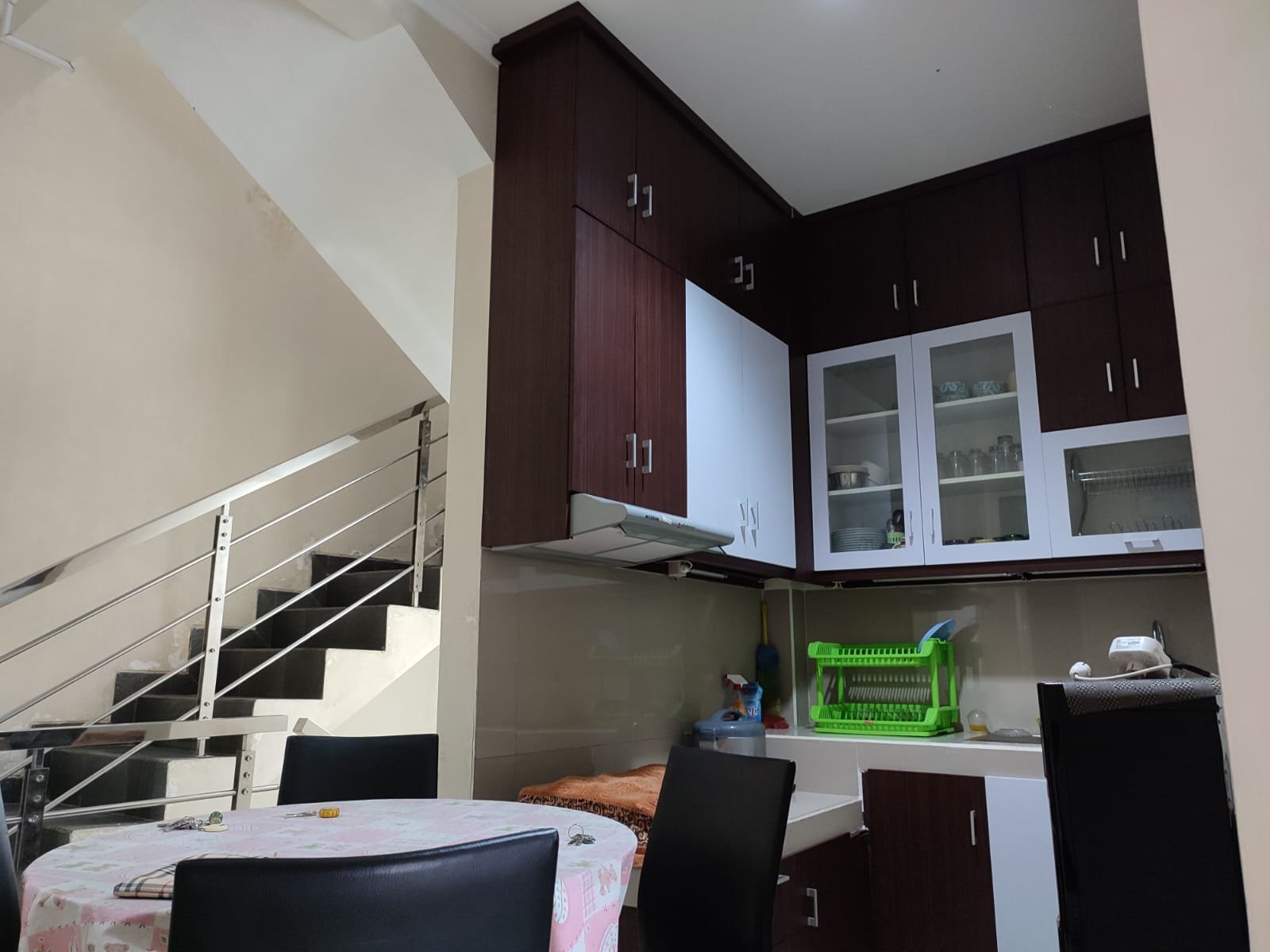 Rumah Cantik Siap Huni Area Kendalsari Malang - 10