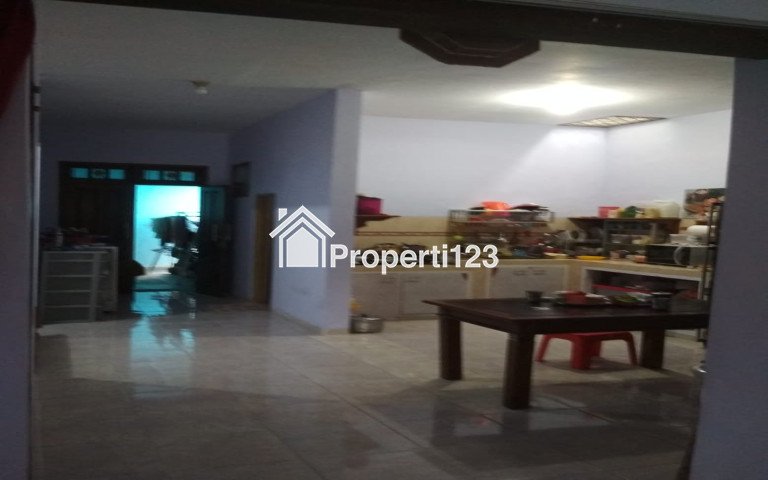 Rumah poros jalan dekat terminal arjosari malang - 3