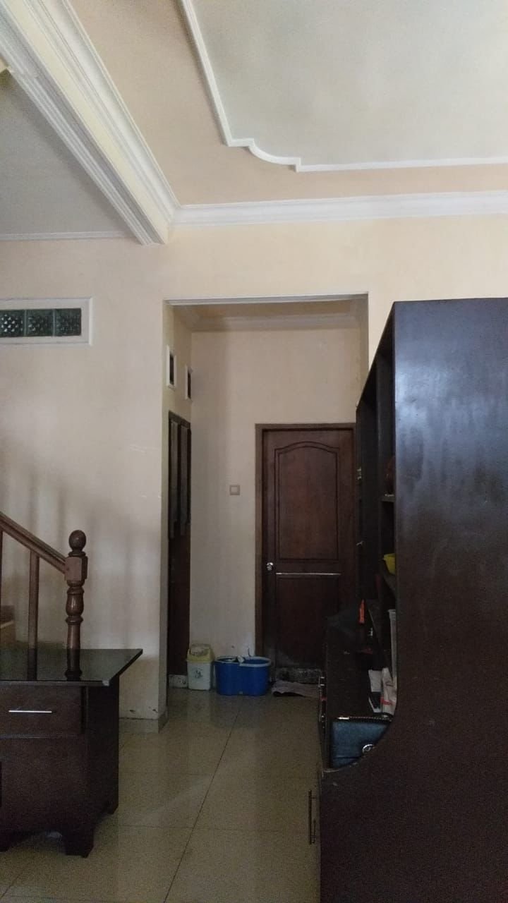 RUMAH 2 LANTAI SOEHAT MALANG - 10