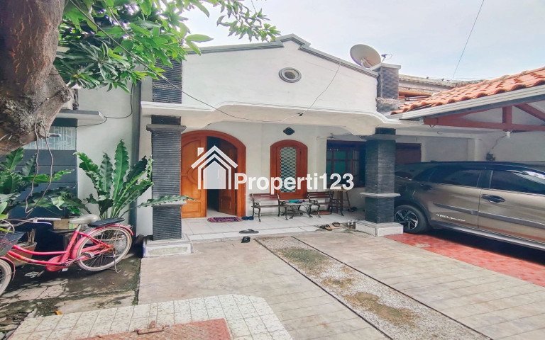 RUMAH MURAH PERUM PAGESANGAN GAYUNGAN SURABAYA - 1