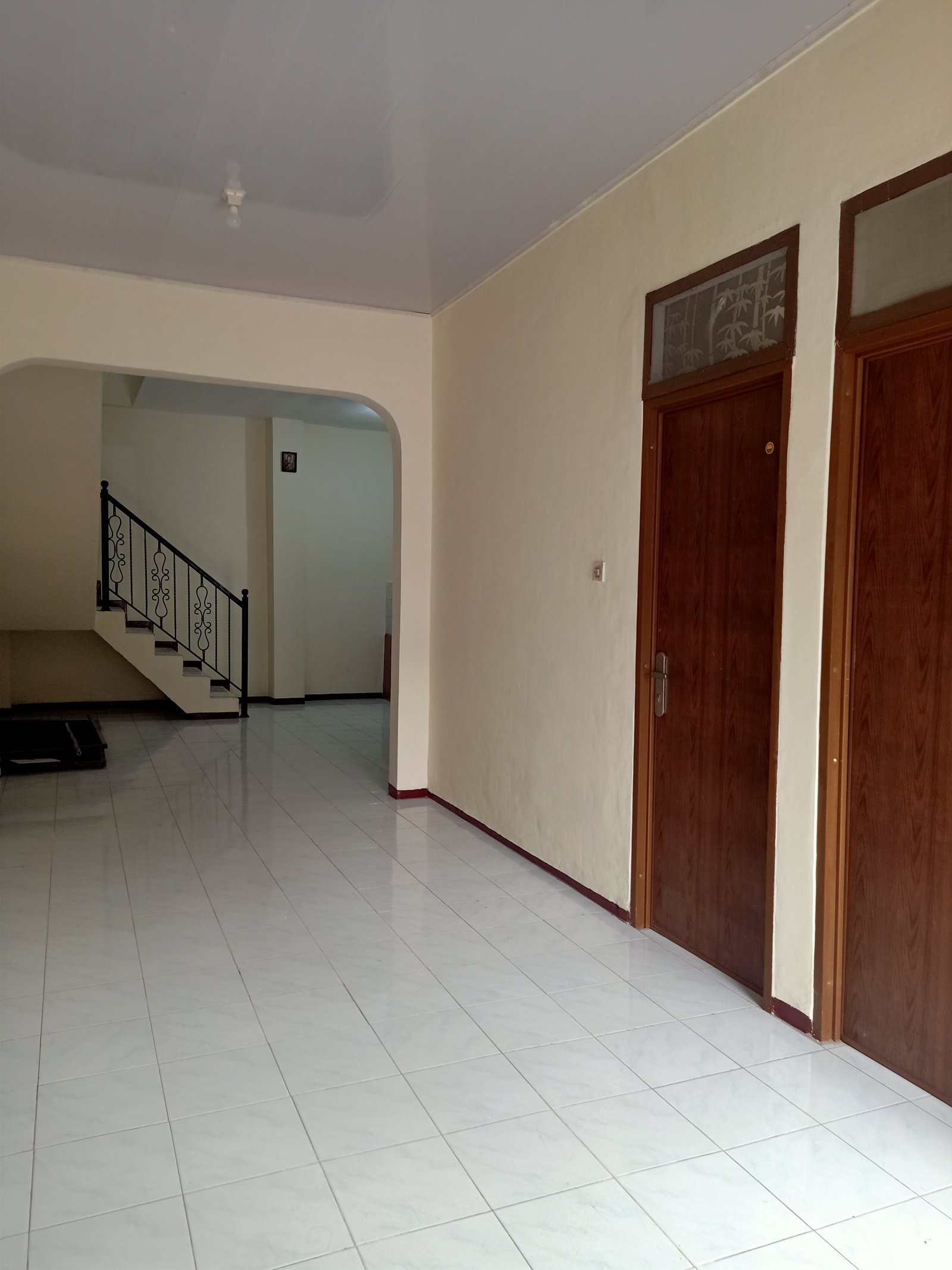 Rumah disewa baru renov di pulo gebang - 3