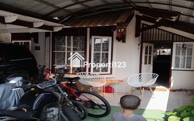 Dijual Rumah di Bintaro Sektor 2 - 1