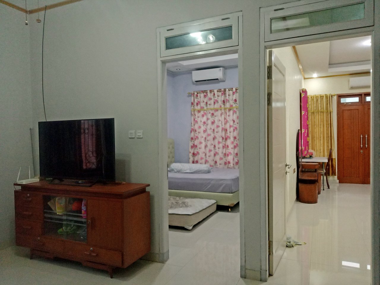 Rumah sudut pinggiran Jaksel - 2