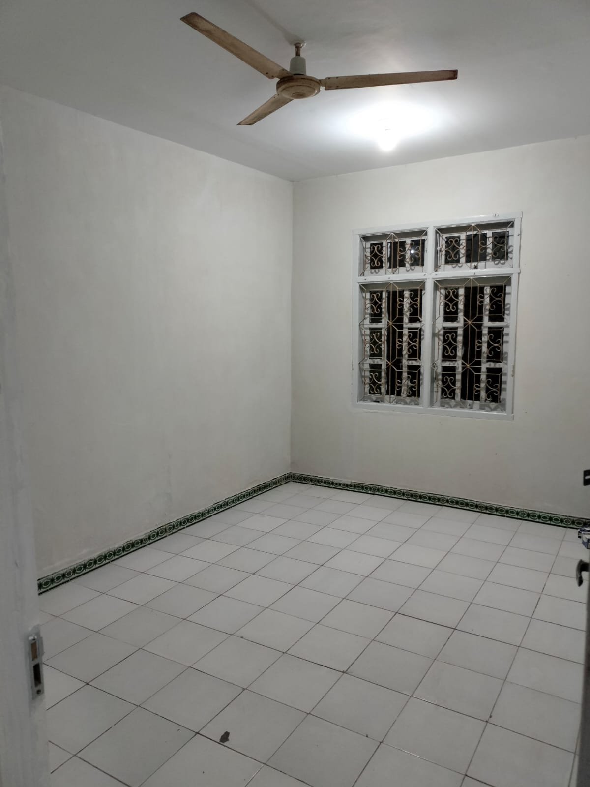KONTRAK ATAU DISEWAKAN RUMAH BAGUS BARU RENOVASI - 6