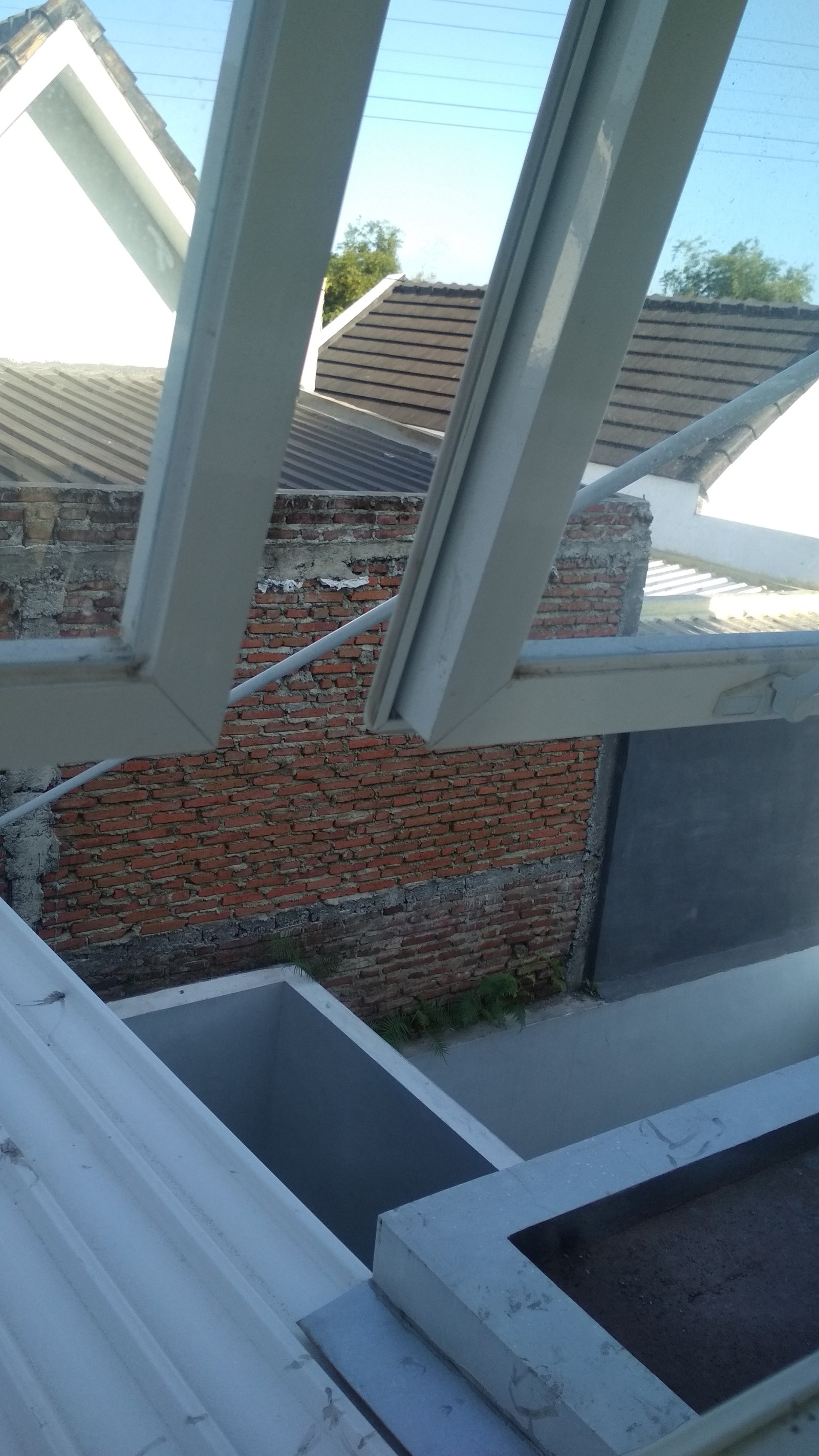 TURUN HARGA RUMAH BERGAYA SCANDINAVIAN, KEPUHARJO KARANGPLOSO ADA VIDEO - 14