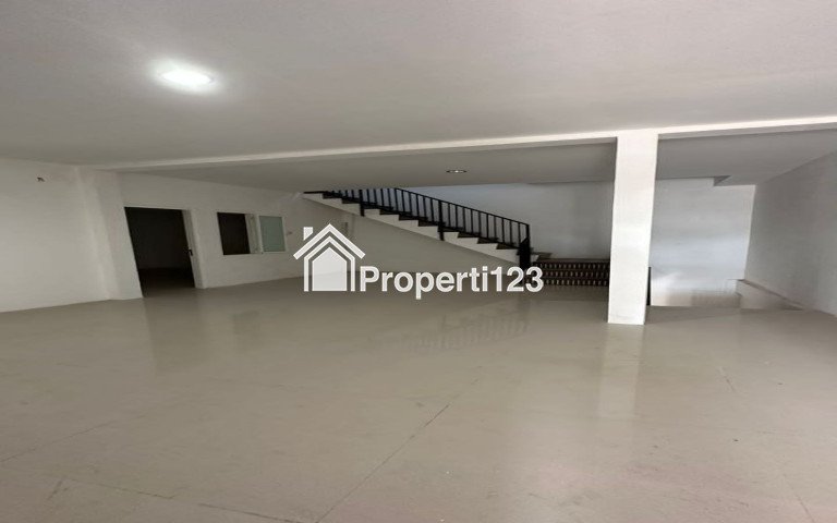 RUMAH MURAH DI DARMO SURABAYA BARAT - 1