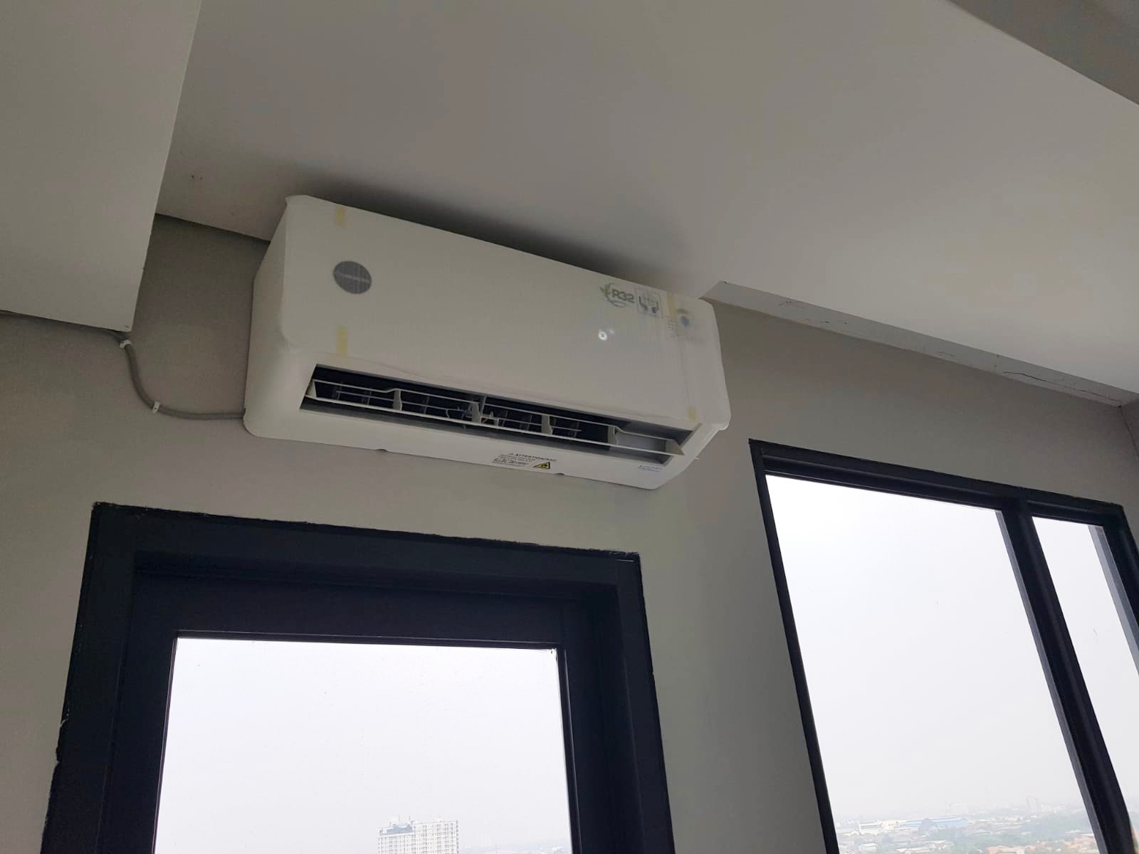 Disewakan Furnished Studio Apartemen Monroe Jababeka Cikarang Tangan Pertama - 12