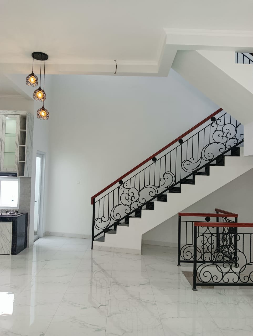 Dijual Rumah 2 Lantai Siap Huni Di Jagakarsa - 14