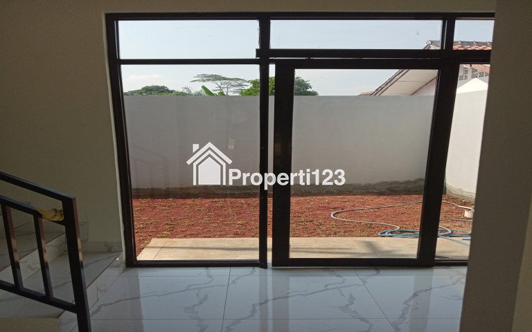 Rumah Super Exclusive 2 Lantai - 5