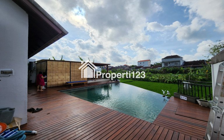 Villa bali area kota, rasa desa - 2