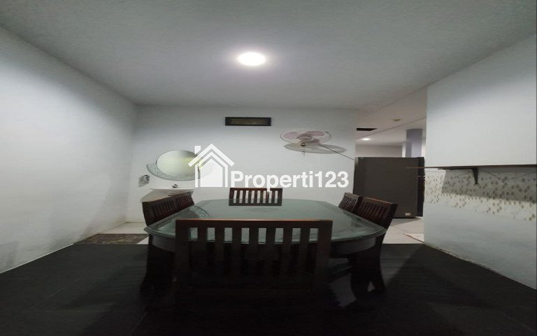 RUMAH MURAH APIK DI KETINTANG GAYUNGSARI SURABAYA - 1
