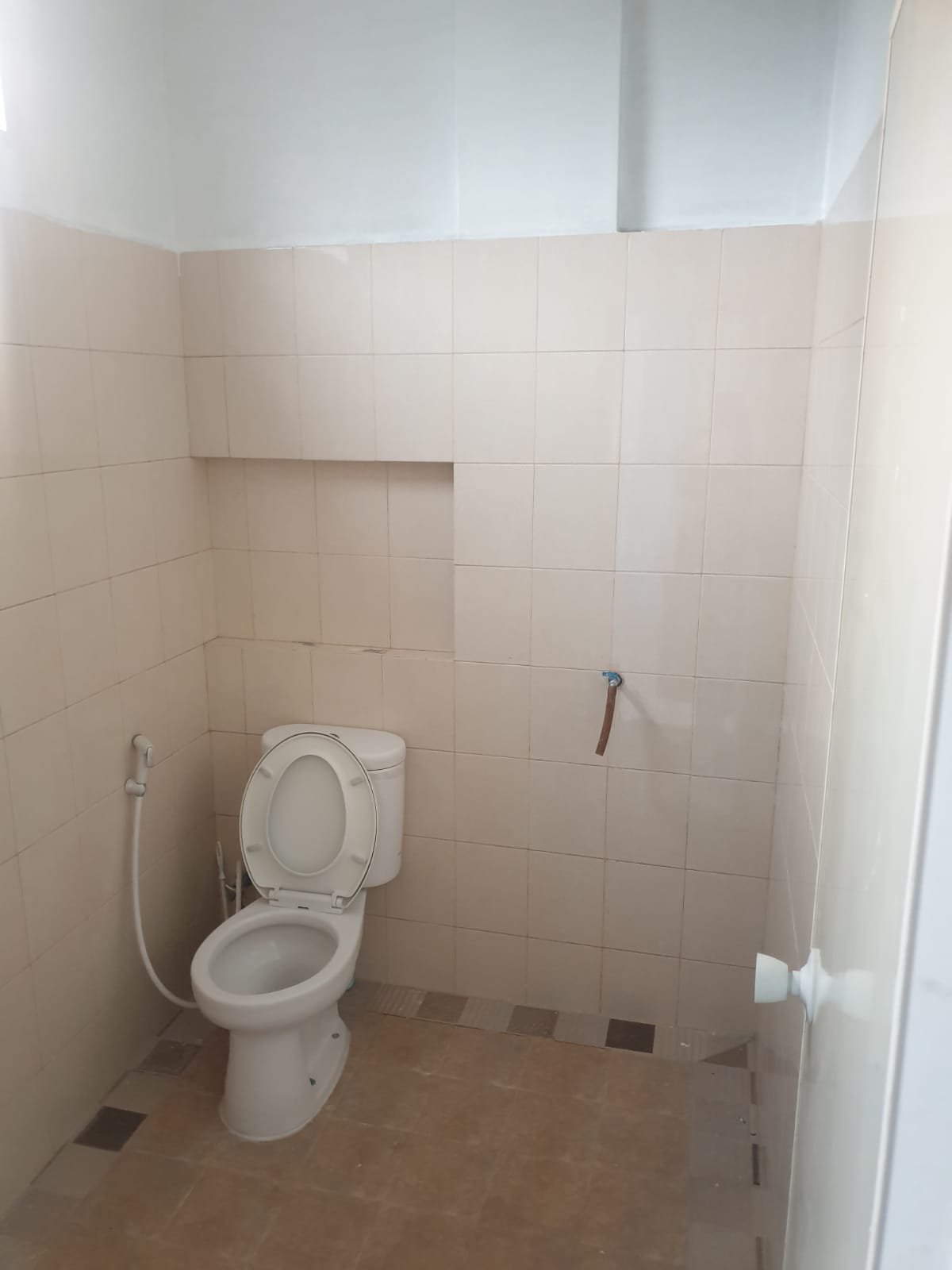 Sewa Ruko 2 Lantai Graha Cibinong (Sudah Renovasi !) - 18