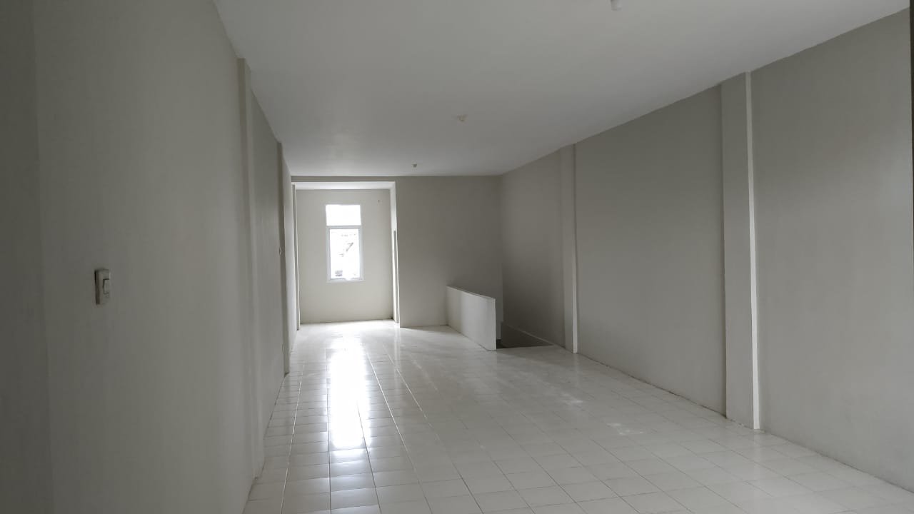 Sewa Ruko 2 Lantai Graha Cibinong (Sudah Renovasi !) - 24