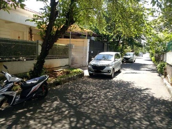Dijual Cepat !! Rumah Bagus, Murah dan masih terawat di Pondok Indah  harga 8,5 Milyar - 2