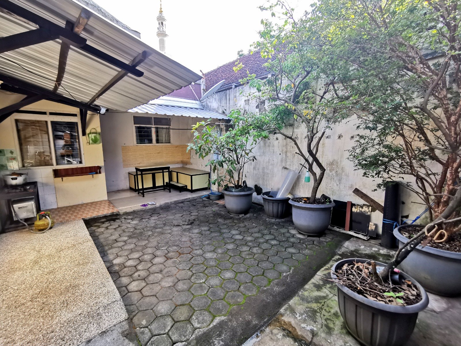RUMAH SIAP HUNI FURNISHED LENGKAP DI KAWASAN KAMPUS - TLOGOMAS - 6