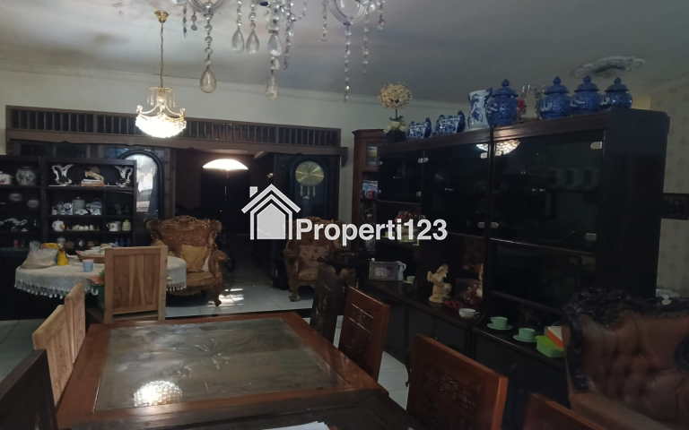 TURUN HARGA! RUMAH PANGKALAN JATI DI PINGGIR JALAN - 4