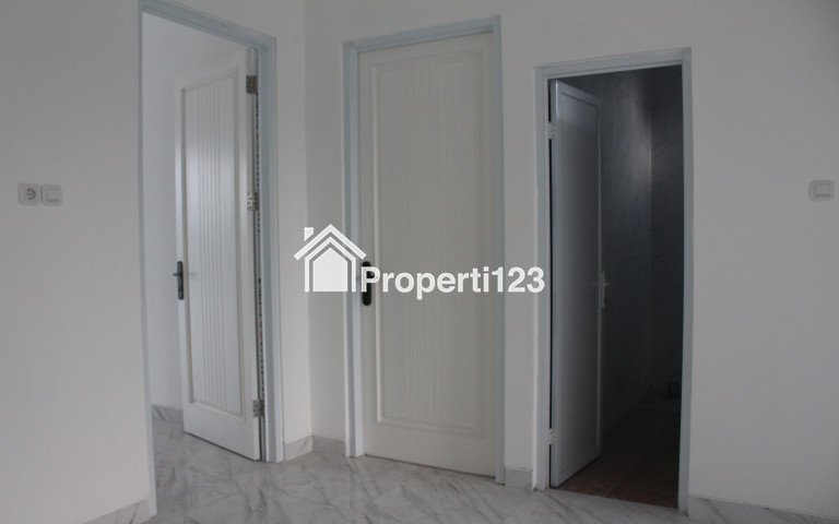 Rumah Smart Home 5 Kamar Desain Minimalis Modern di Tangerang Selatan - 3