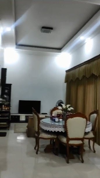 Rumah 2 Lantai Lokasi Strategis Jl Bunga Bunga - Lowokwari (Semi Furnished) - 6