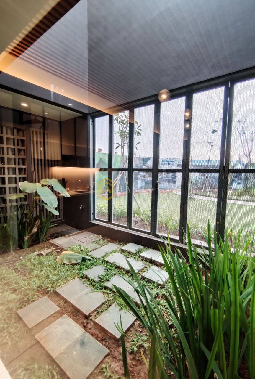 RUMAH MEWAH DI TELAGA KAHURIPAN SELATAN JAKARTA DENGAN AKSES MUDAH KE JAKARTA SELATAN - 14