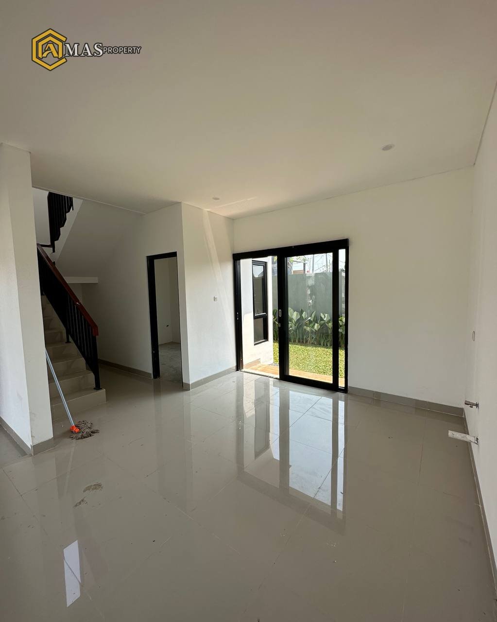 RUMAH MEWAH BERKONSEP JEPANG 2 LANTAI DI CINANGKA HARGA HANYA 800-AN JUTA - 3