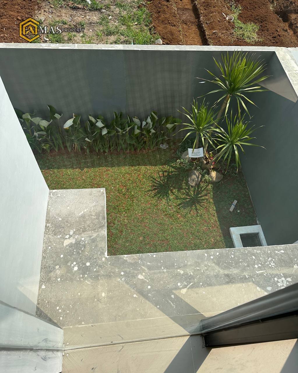 RUMAH MEWAH BERKONSEP JEPANG 2 LANTAI DI CINANGKA HARGA HANYA 800-AN JUTA - 17