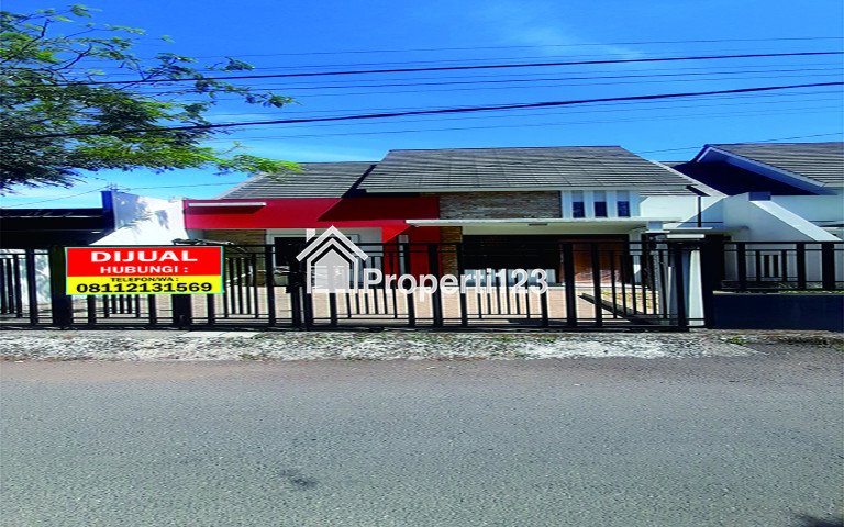 RUMAH BARU DI ARCAMANIK BANDUNG - 1