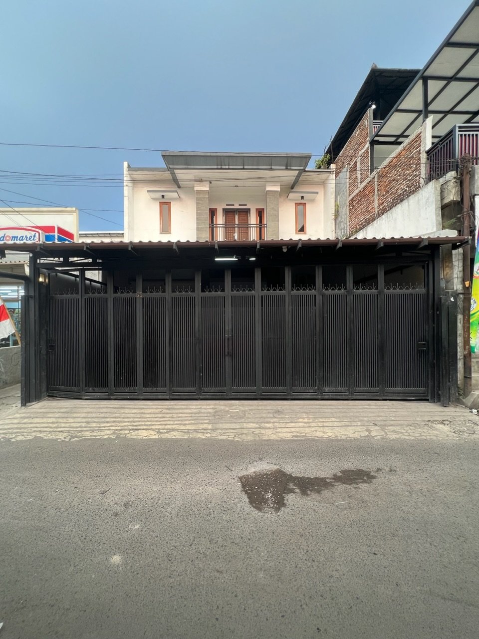 jual cepat rumah usaha strategis pusat kota bandung gatot subroto cocok untuk kostan, kantor, minimarket, dll. - 2
