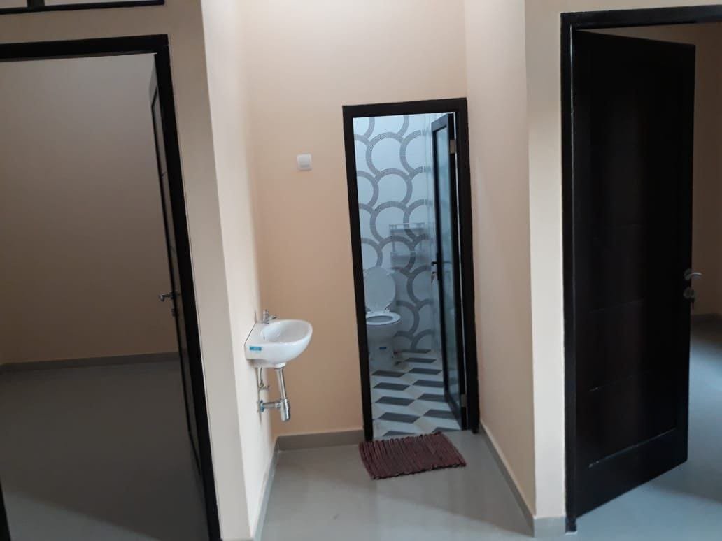 Jual Rumah Minimalis dan Modern di Cluster Balekambang, Condet, Jakarta Timur - 4