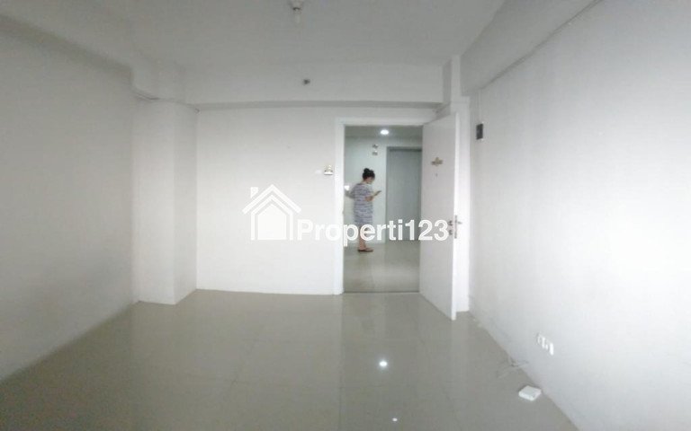 Sewa Apartemen The Green Pramuka City Studio Kosongan Tower Chrysant - 4