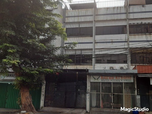 Ruko 3 lantai Lokasi Strategis dan Ramai di Grogol, Jakarta Barat - 11