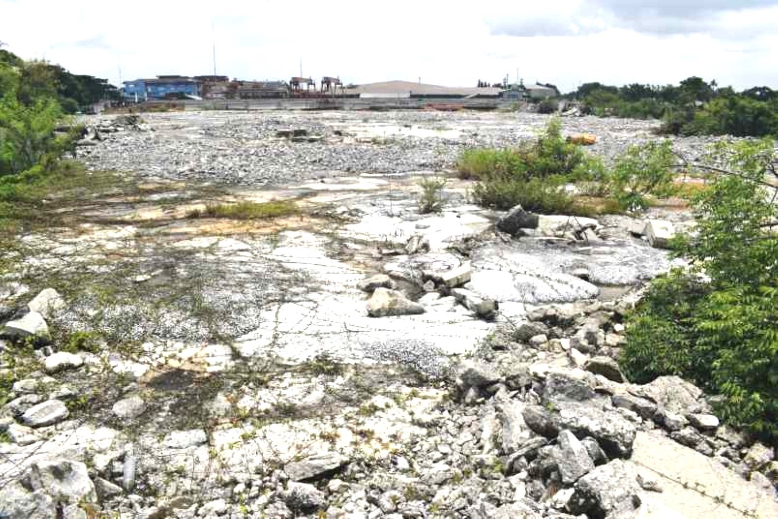 Disewa Tanah Murah Strategis Jalan RE Martadinata Cikarang Utara - 2