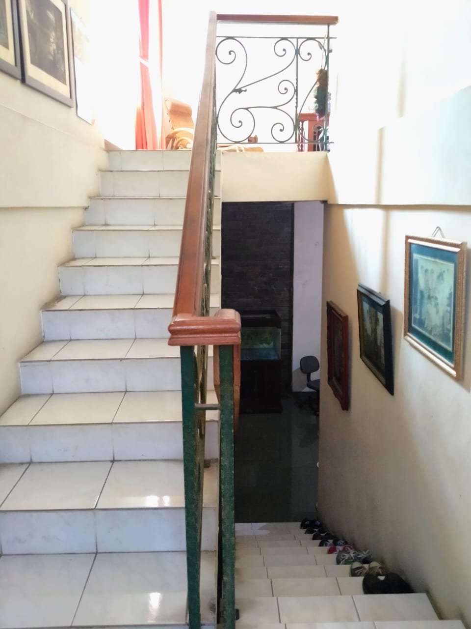 Dijual Rumah Mewah Murah Semi Furnished di Komplek Kranggan Permai Cibubur - 9