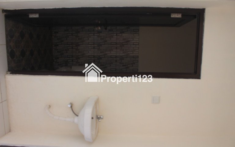 Harga Normal Kayak Harga Cuci Gudang! Rumah Baru di Rawakalong - 3