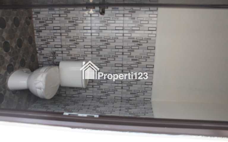 Harga Normal Kayak Harga Cuci Gudang! Rumah Baru di Rawakalong - 4