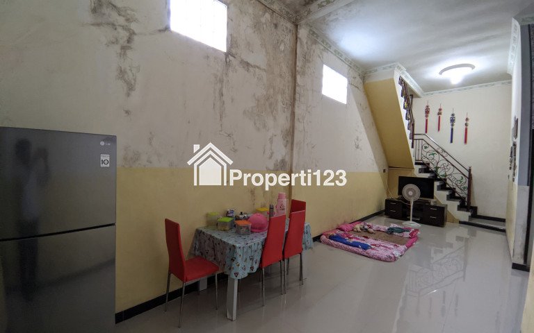 (BWI A.369) Dijual Rumah di Dusun Bulurejo RT/RW 001/001 Desa Bulurejo Kecamatan Purwoharjo - Banyuwangi - 5