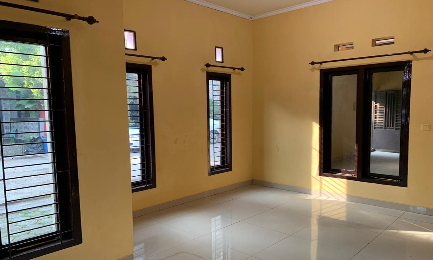 RUMAH AMERICAN CLASSIC DI MARGACINTA BANDUNG - 8
