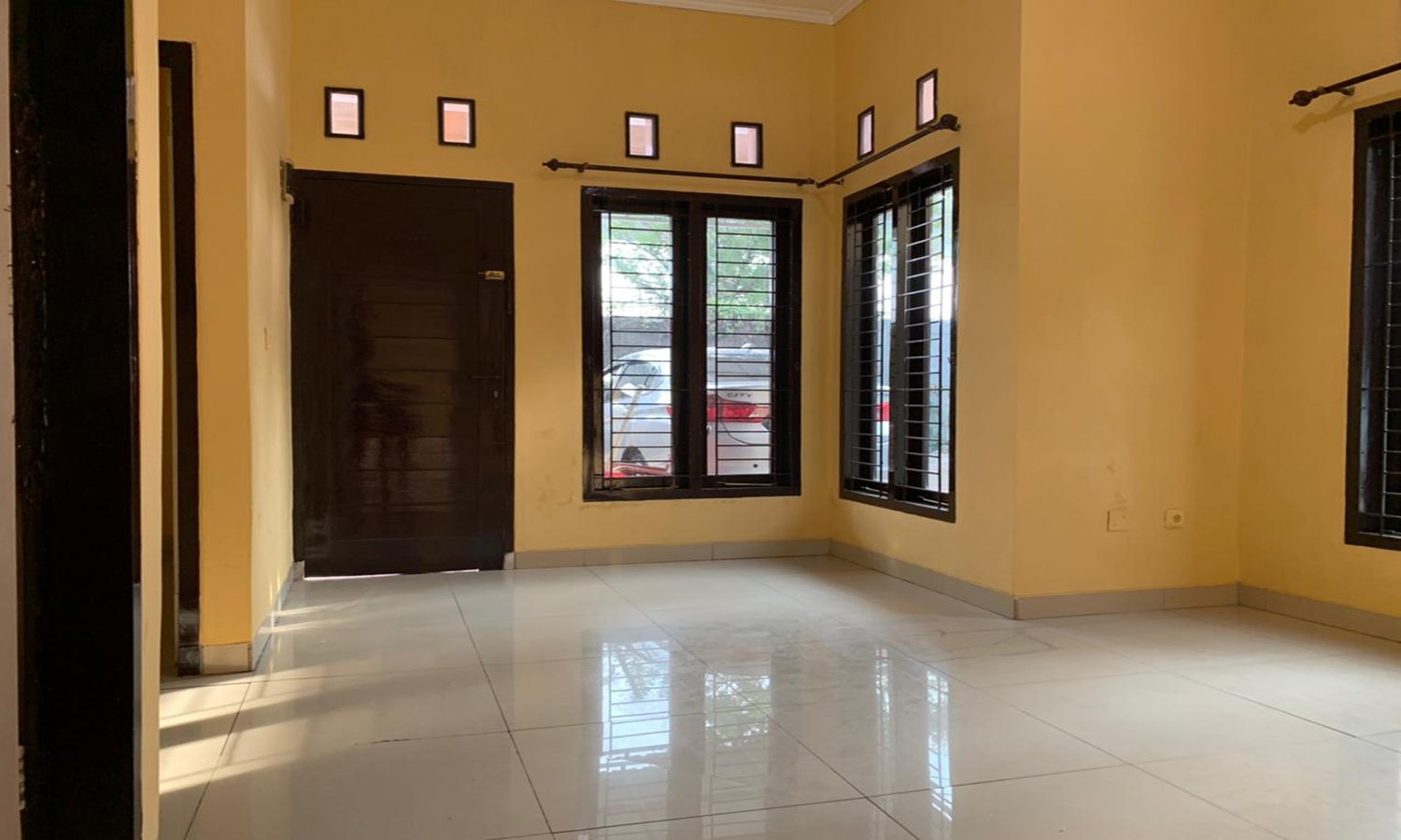RUMAH AMERICAN CLASSIC DI MARGACINTA BANDUNG - 6