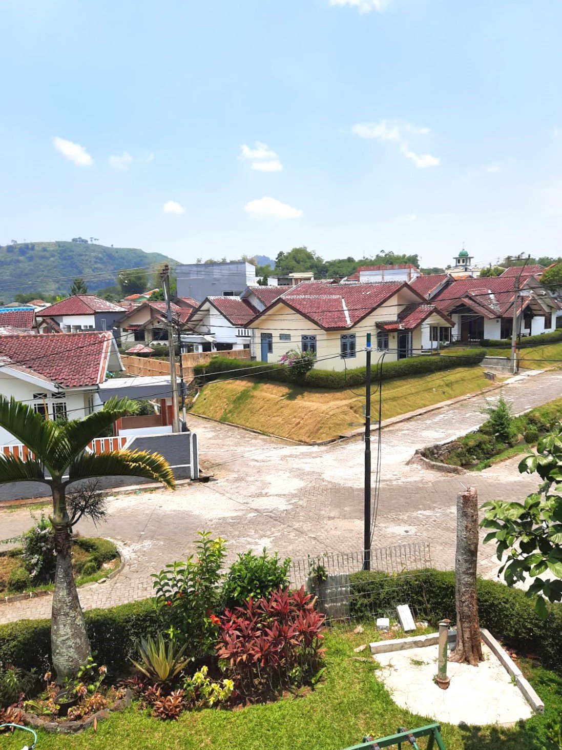 Dijual Cepat Villa Hoek Siap Huni Orchid Garden Cipanas Puncak - 26